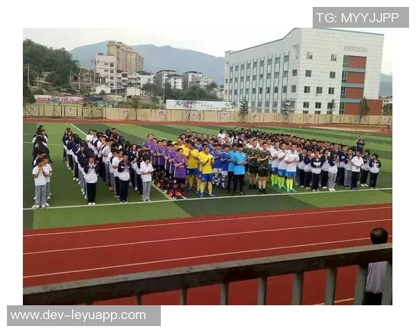 广州体育学院足球场周边环境及设施介绍与活动推荐